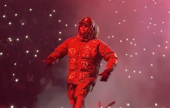 Wizkid Brings Out Chris Brown for First U.K. Performance in 10 Years at O2 Arena Concert