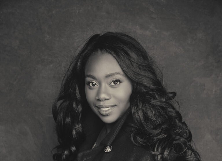 Lauren Akosia Photo
